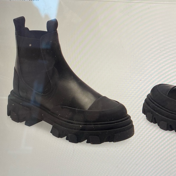 Ganni boots never worn - Picture 1 of 4
